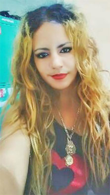 Date this sensual Cuba girl Sandra from Havana CU282