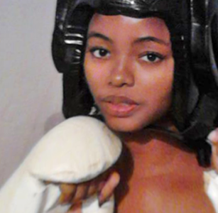 Date this attractive Venezuela girl Karli from Chichirirviche VE1549