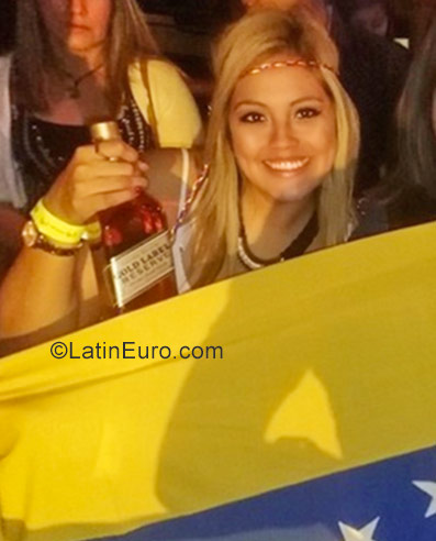 Date this funny Peru girl Claudia from Lima PE1255