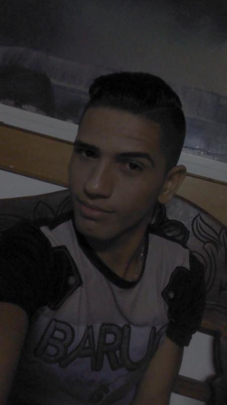 Date this young Venezuela man Yilber16 from Maturin VE1580