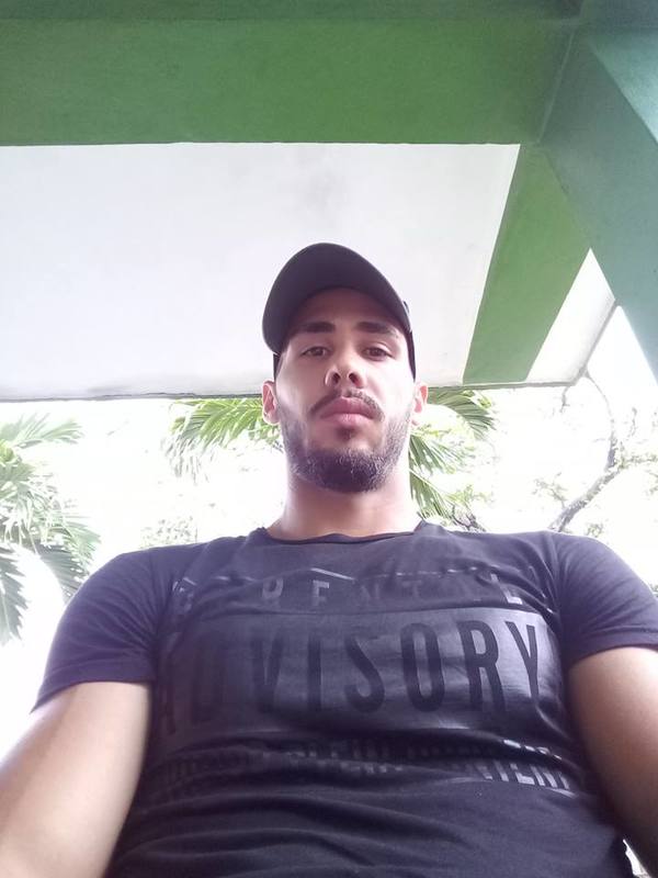 Date this beautiful Cuba man David from Isla De La Juventud CU292