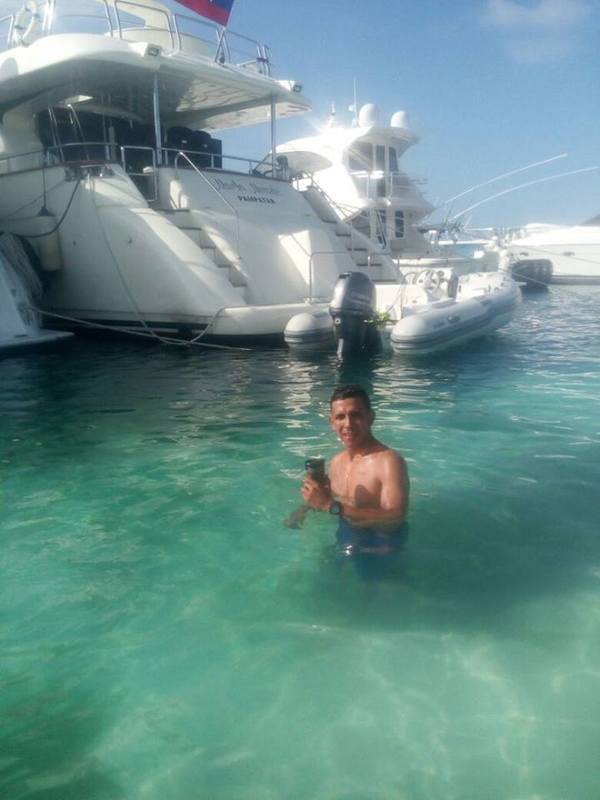 Date this pretty Venezuela man Gabriel from Caracas VE1596