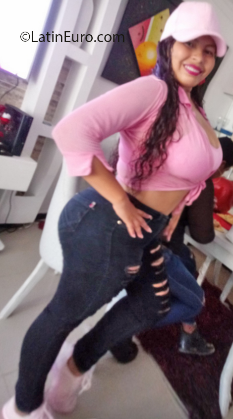 Date this stunning Colombia girl MARIA from BARRANQUILLA CO23838