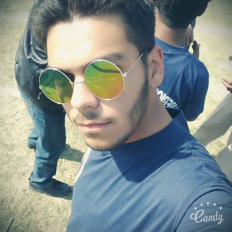 Date this hard body Pakistan man Shiekh from Gujranwala PK166