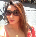 attractive Colombia girl Luisa from Bogota CO23905