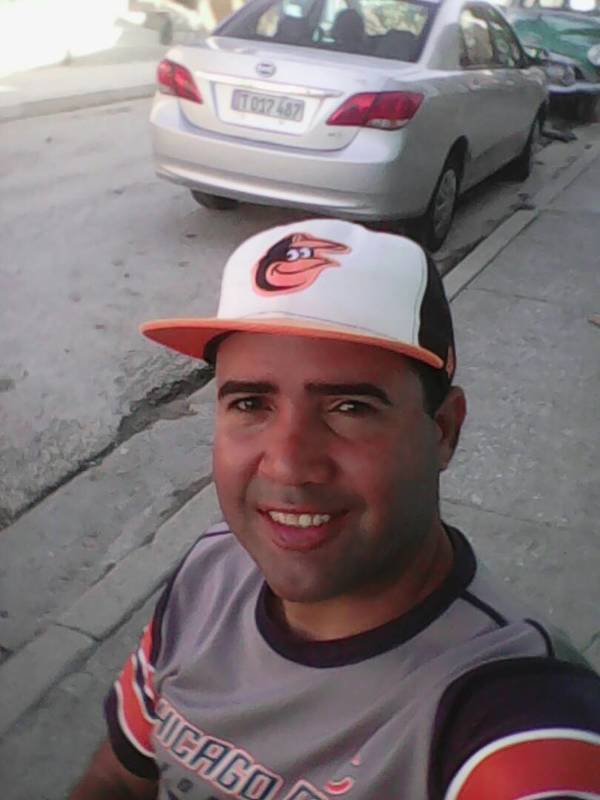 Date this gorgeous Cuba man Noel from Campechuela CU312