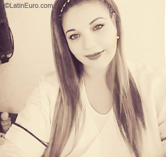 Date this stunning Colombia girl Rubiela from Medellin CO23960