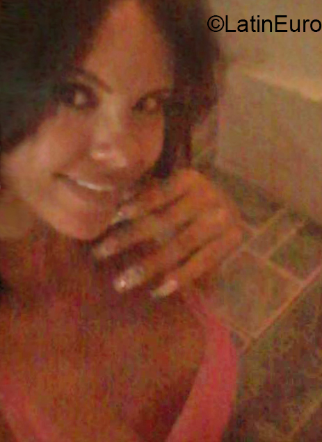 Date this hot Venezuela girl Gabriela from Chacao VE1824