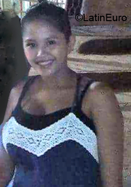 Date this good-looking Colombia girl Angie from Cartagena CO24030