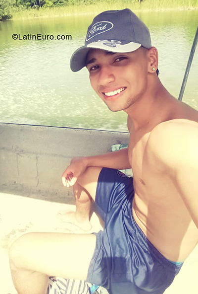 Date this sultry Brazil man Juan from Norcasi BR10605