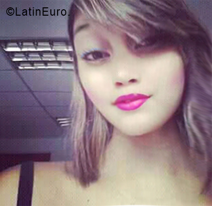 Date this delightful Venezuela girl Mary from Caracas VE1796