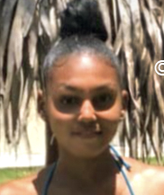 Date this gorgeous Dominican Republic girl Yulie from Santo Domingo DO32913