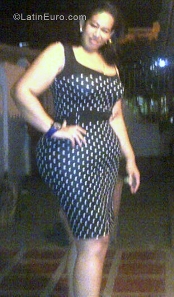 Date this fun Colombia girl Jackeline from Santa Marta CO24258