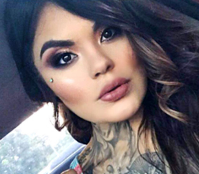 Date this good-looking Colombia girl Valentina from Medellin CO24273