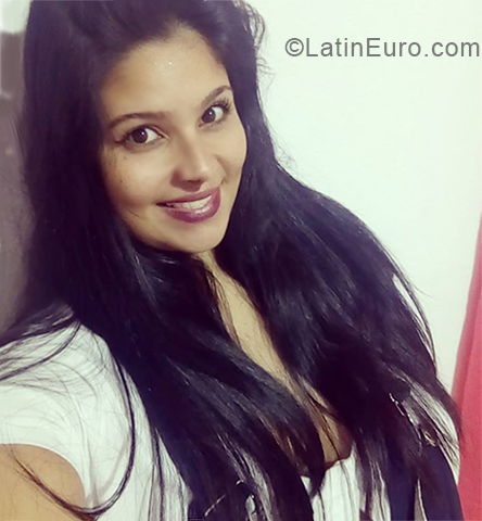 Date this good-looking Colombia girl Juliana from Medellin CO24276