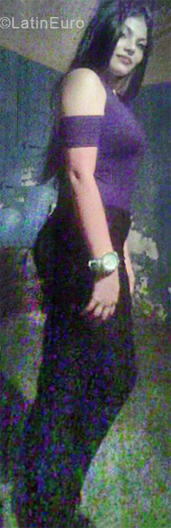 Date this fun Venezuela girl Ana from Acarigua VE1863
