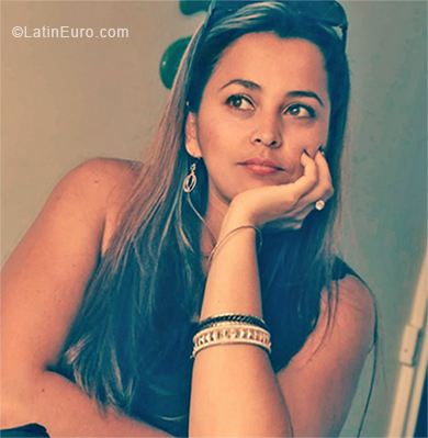 Date this pretty Colombia girl Liliana from Medellin CO24333