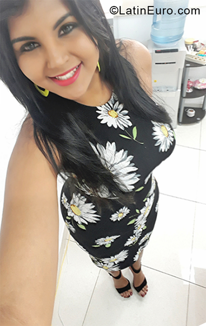 Date this exotic Panama girl Lia from Panama City PA1132