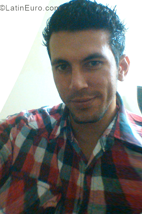 Date this sultry Colombia man Super Latino from Bucaramanga CO24418