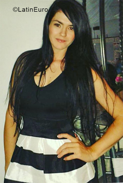 Date this funny Colombia girl Paulina from Medellin CO24440