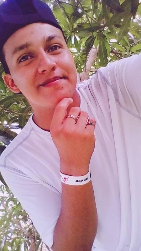 Date this beautiful United States man Alexanderperez from El Salvador US19593