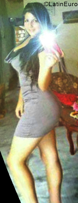 Date this charming Colombia girl Vale from Bogotá CO24515
