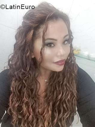 Date this pretty Brazil girl Carla from Fortaleza BR10700