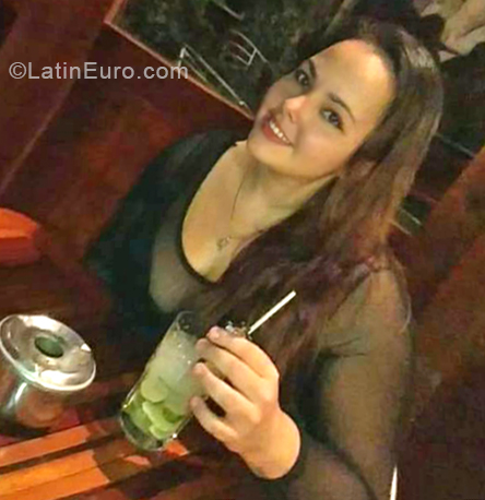 Date this exotic Cuba girl Laritza from Havana CU414