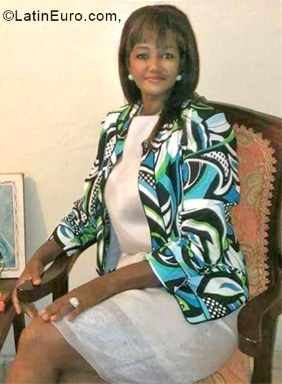 Date this exotic Dominican Republic girl Dominga from Santo Domingo DO33378
