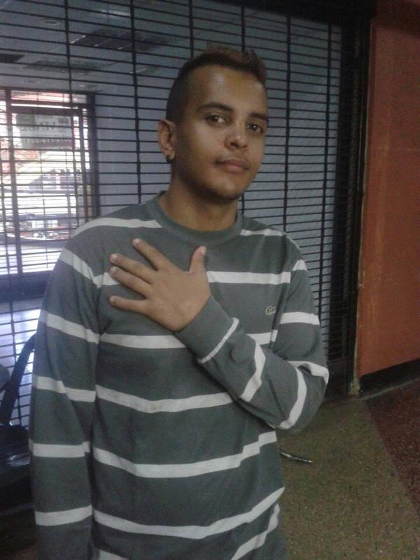 Date this lovely Venezuela man Jhonny from Carcas VE1976