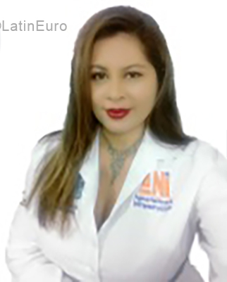 Date this voluptuous Colombia girl Martha from Honda CO24567