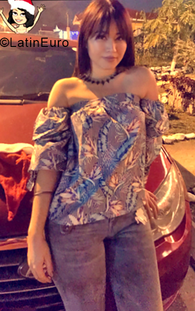 Date this exotic Honduras girl Yayline from Villanueva HN2574
