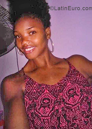 Date this exotic Dominican Republic girl Judelkis from Santo Domingo DO33443