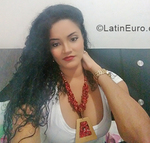 tall Colombia girl Zuleima from Cartagena CO24625