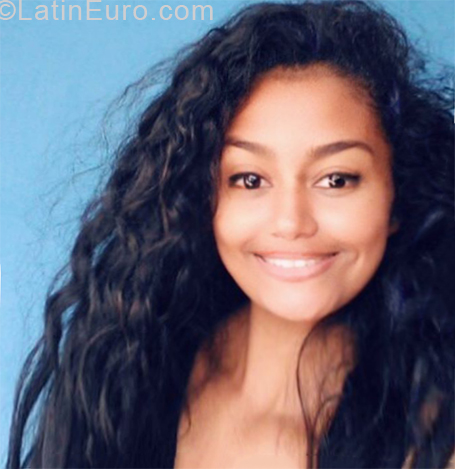 Date this delightful Venezuela girl Roraima from Maracay VE2025