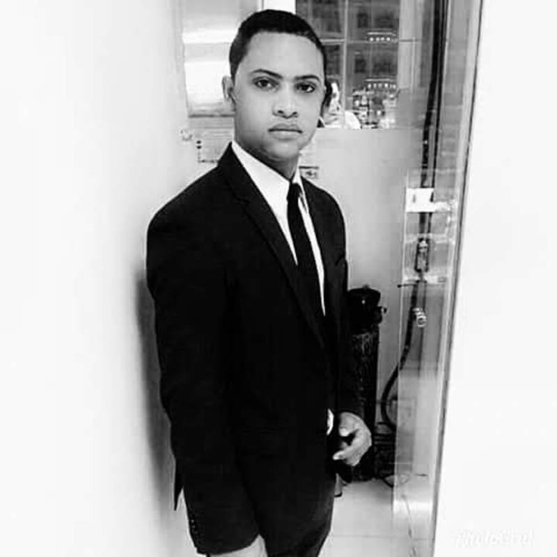 Date this gorgeous Dominican Republic man Alexandel from Santo Domingo DO33727