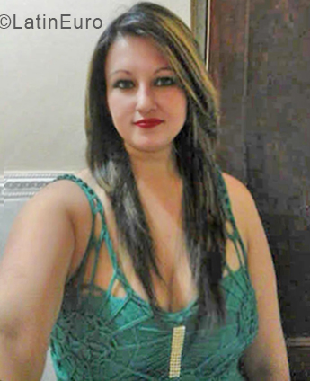Date this tall Honduras girl Claudia from San Pedro Sula HN2938