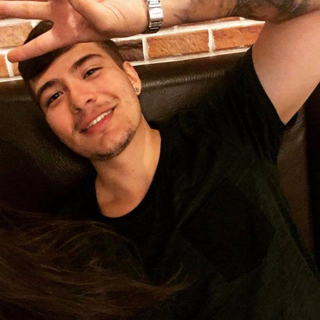 Date this hot Colombia man Juane from Medellín CO24989