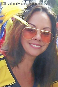 Date this georgeous Colombia girl Angie from Bogota CO25039