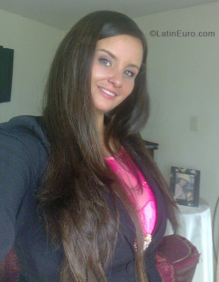 Date this athletic Colombia girl Diana from Calarca CO25108