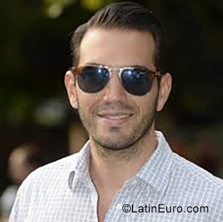 Date this delightful Argentina man Max from Buenos Aires AR187