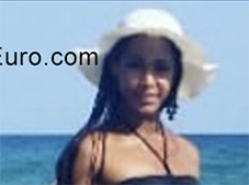 Date this young Colombia girl Geraldine from Cali CO25262