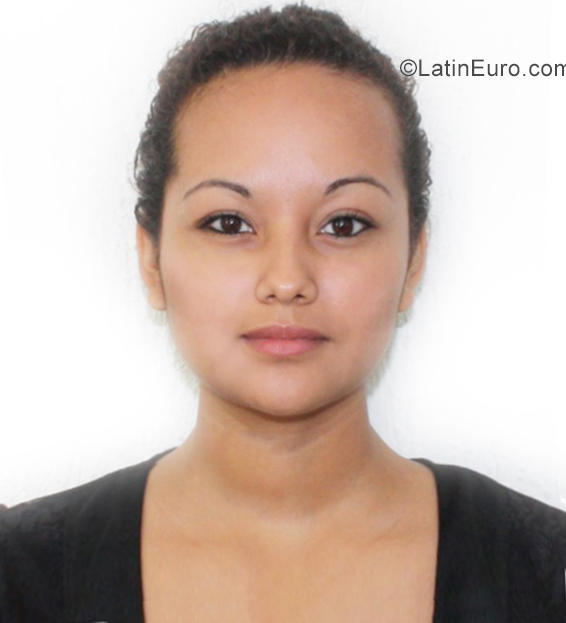 Date this pretty Peru girl Olga from Ayacucho PE1385