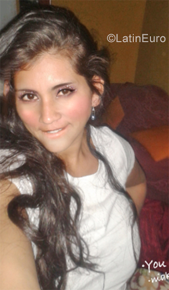 Date this tall Peru girl Luhana from Lima PE1386