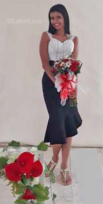 Date this hot Colombia girl Nina from Bucaramanga CO25472