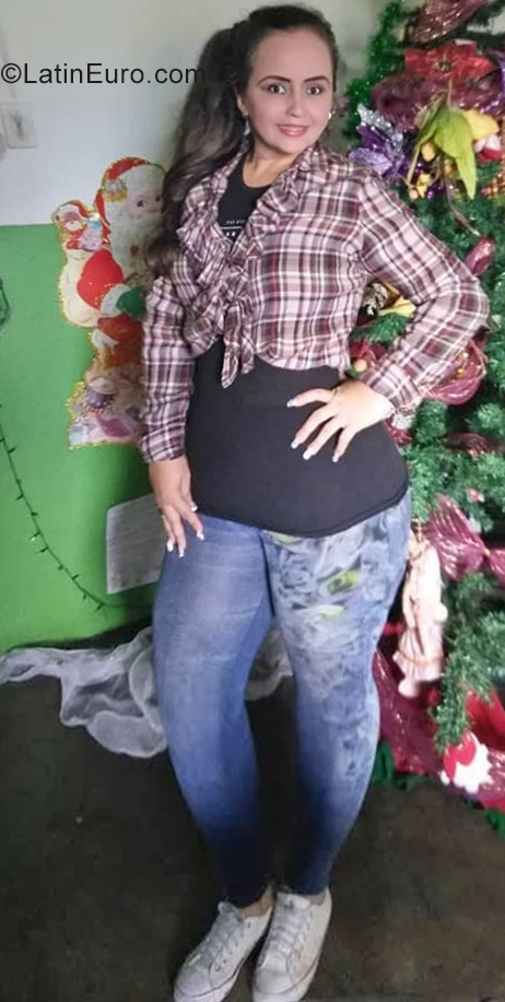 Date this delightful Venezuela girl Joany from San Cristobal VE2426