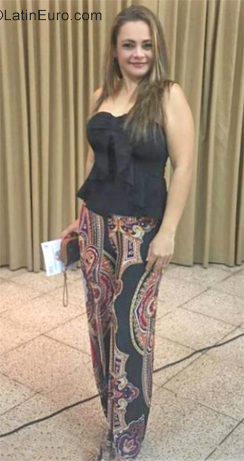 Date this pretty Honduras girl Lourdes from San Pedro Sula HN2655
