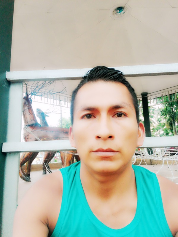 Date this delightful Ecuador man Mauro from Santiago EC337