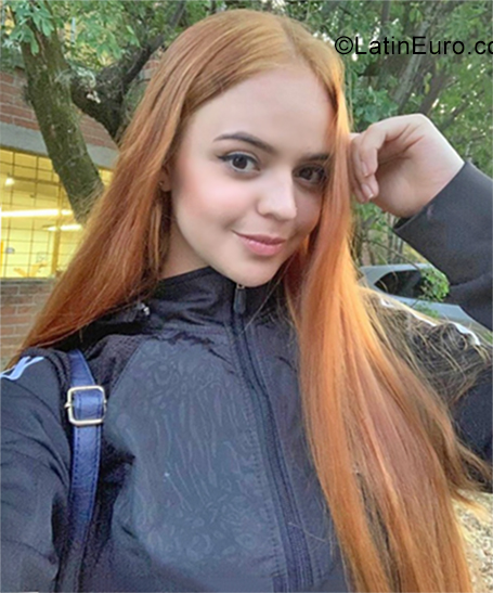 Date this fun Colombia girl Laura from Medellin CO25584