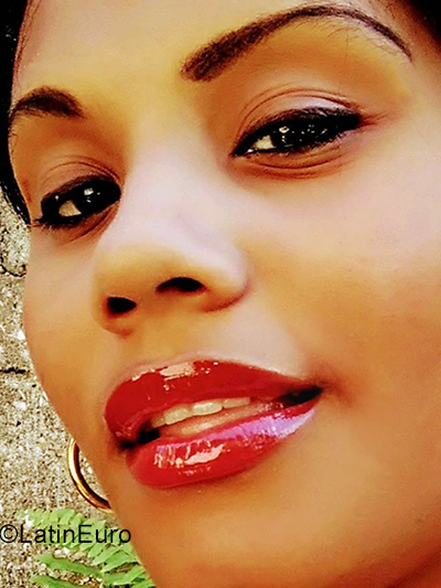 Date this fun Cuba girl Regla from Santiago de Cuba CU716